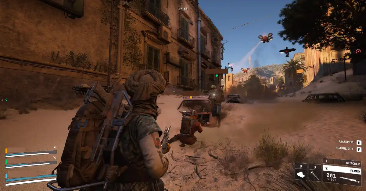 Raiders die het opnemen tegen een enorme ARC-machine in post-apocalyptische ruïnes