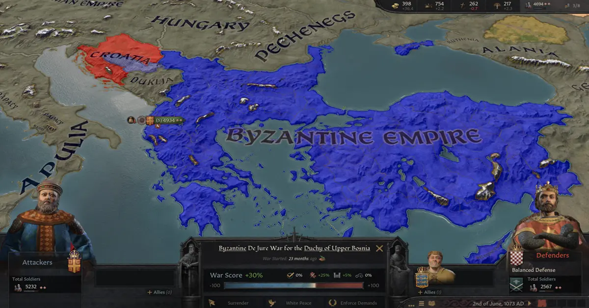 Een gedetailleerd overzicht van de middeleeuwse Europese kaartinterface in Crusader Kings III, met koninkrijksgrenzen en portretten van heersers.