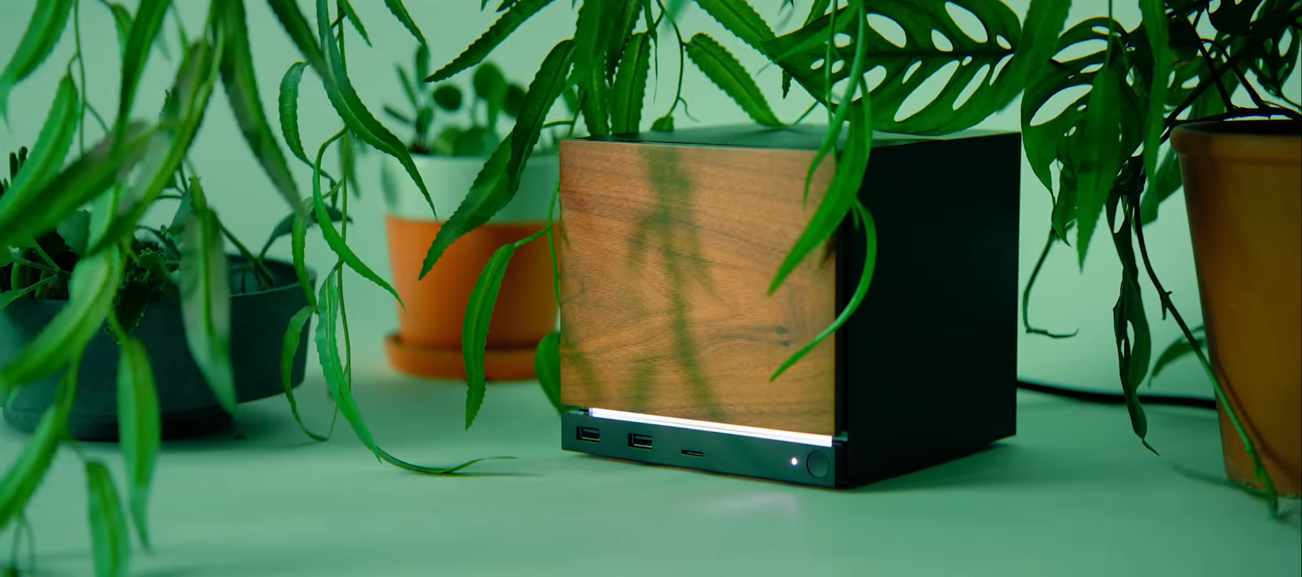 Steam Machine in bladeren