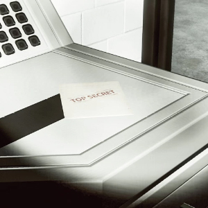 Midnight Submersion Nightmare Horror Story - Topgeheim