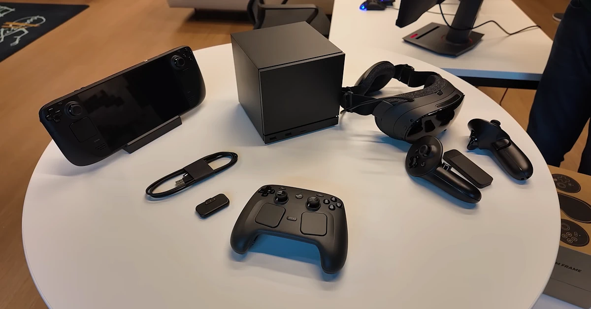 De nieuwe Steam Controller is voorzien van magnetische TMR-joysticks en een speciaal laadstation