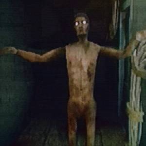 The Fridge is Red - kwaadaardige ontmoeting